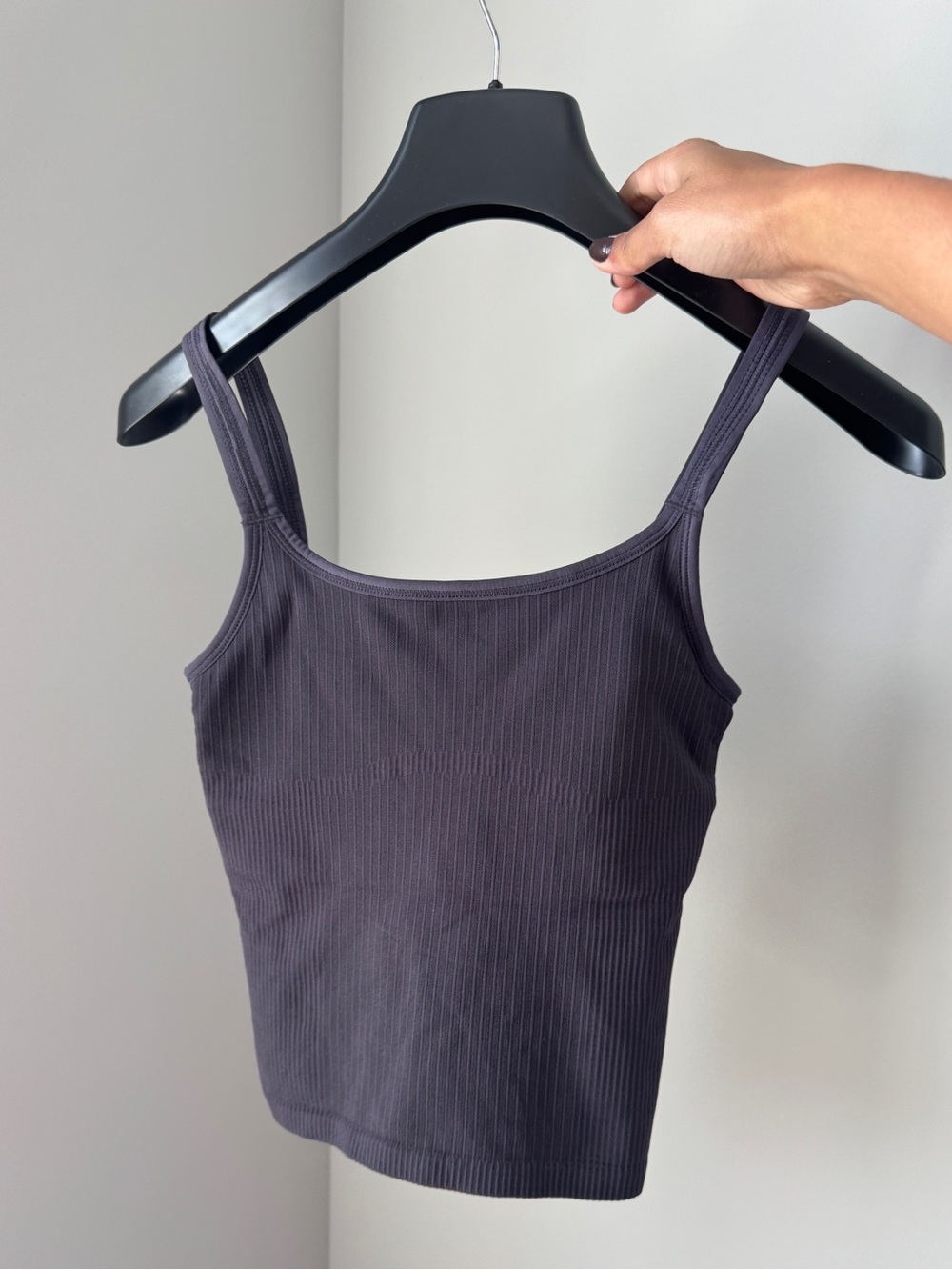 Lululemon Ebb to the Street Scoop cropped tank brand new